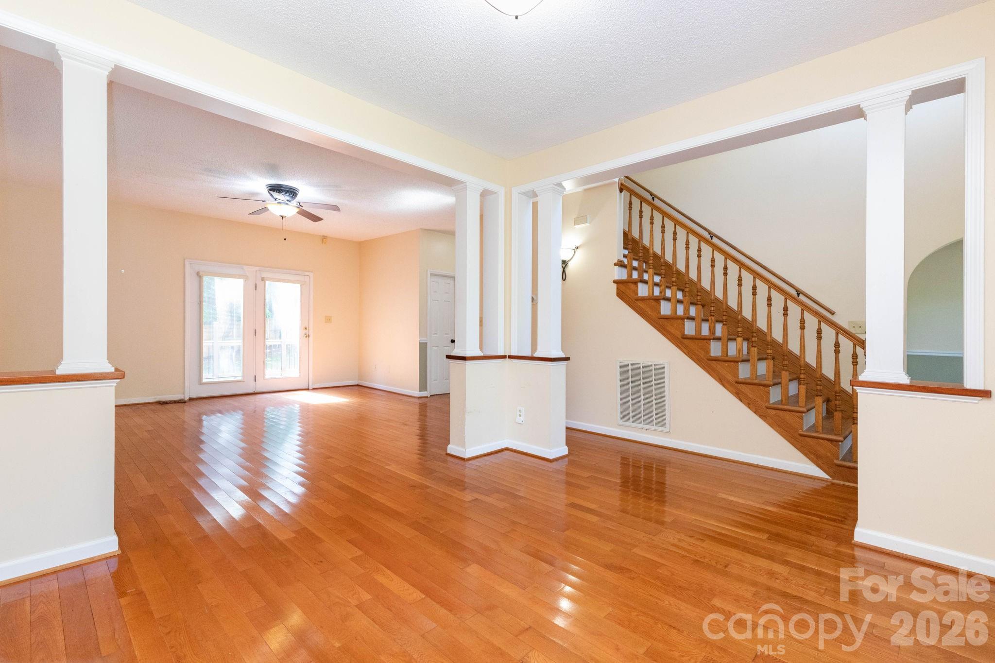 2507 Ashley Court — Belmont