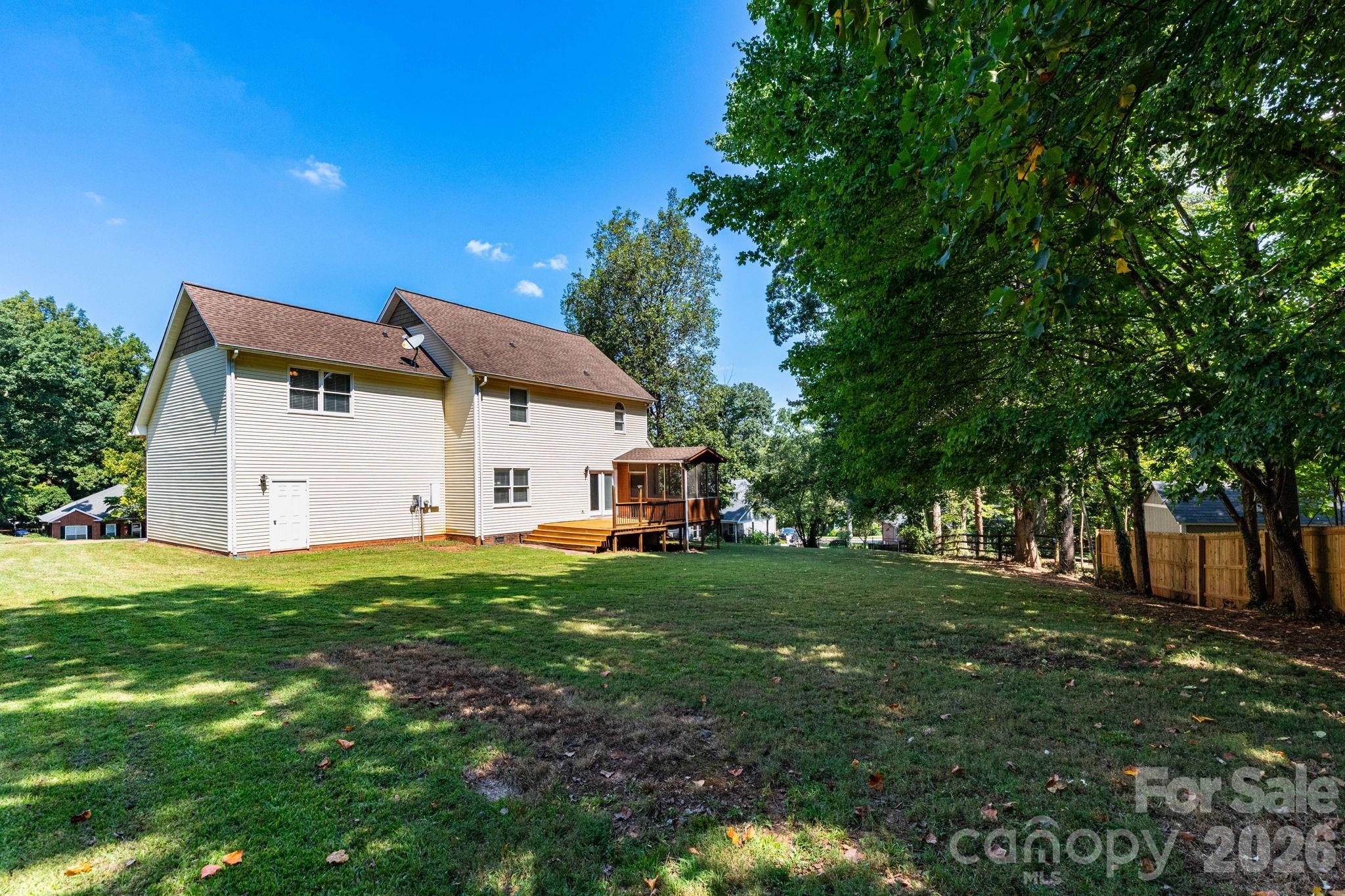 2507 Ashley Court — Belmont