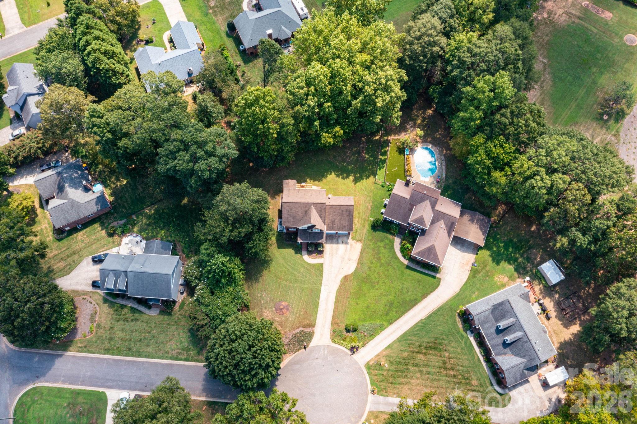 2507 Ashley Court — Belmont