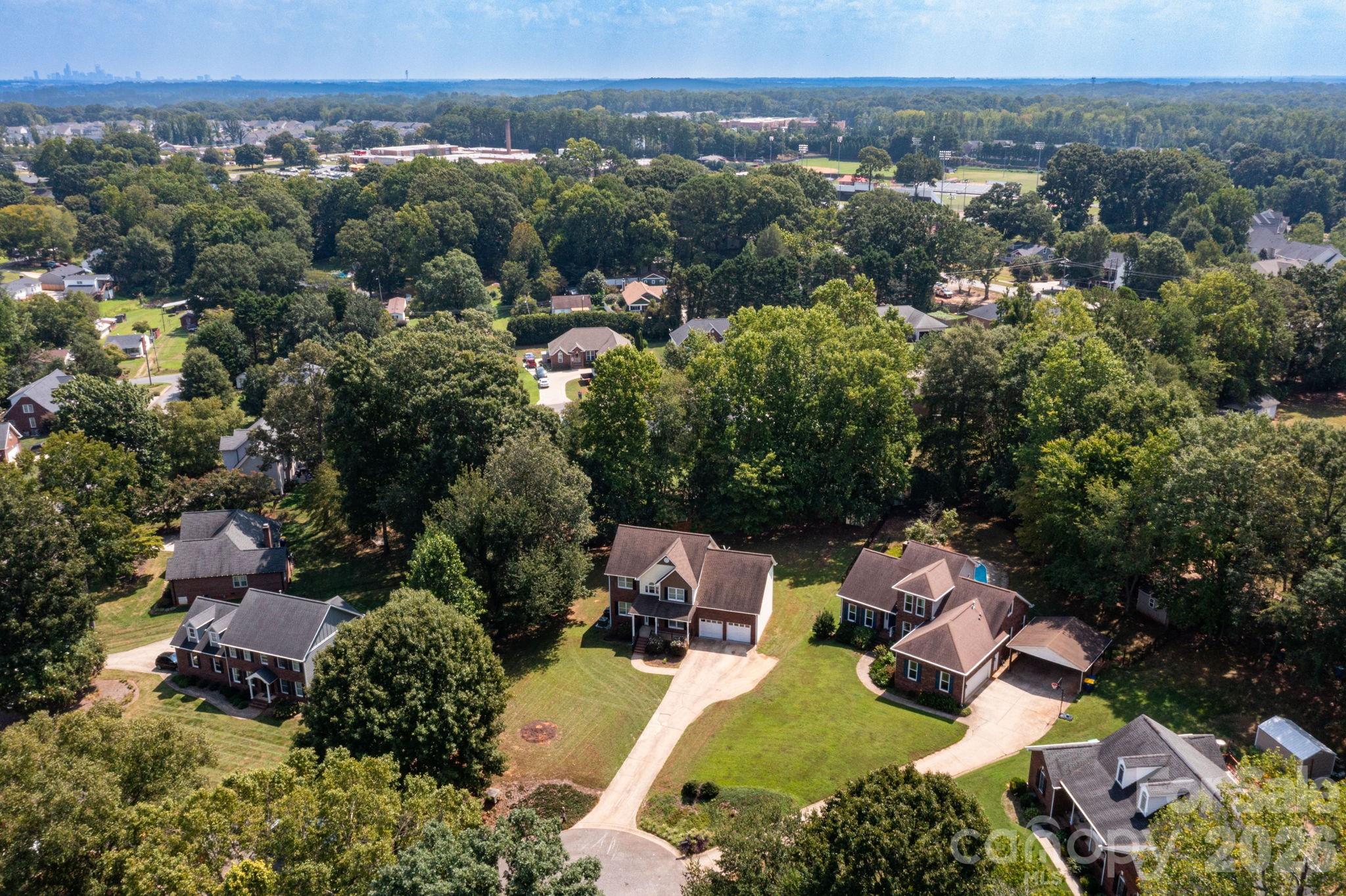 2507 Ashley Court — Belmont