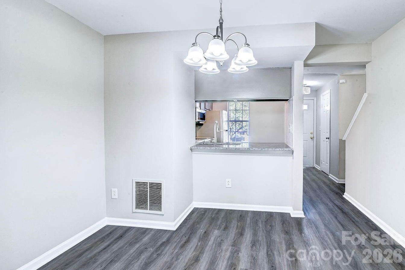 9604 Vinca Circle — Charlotte