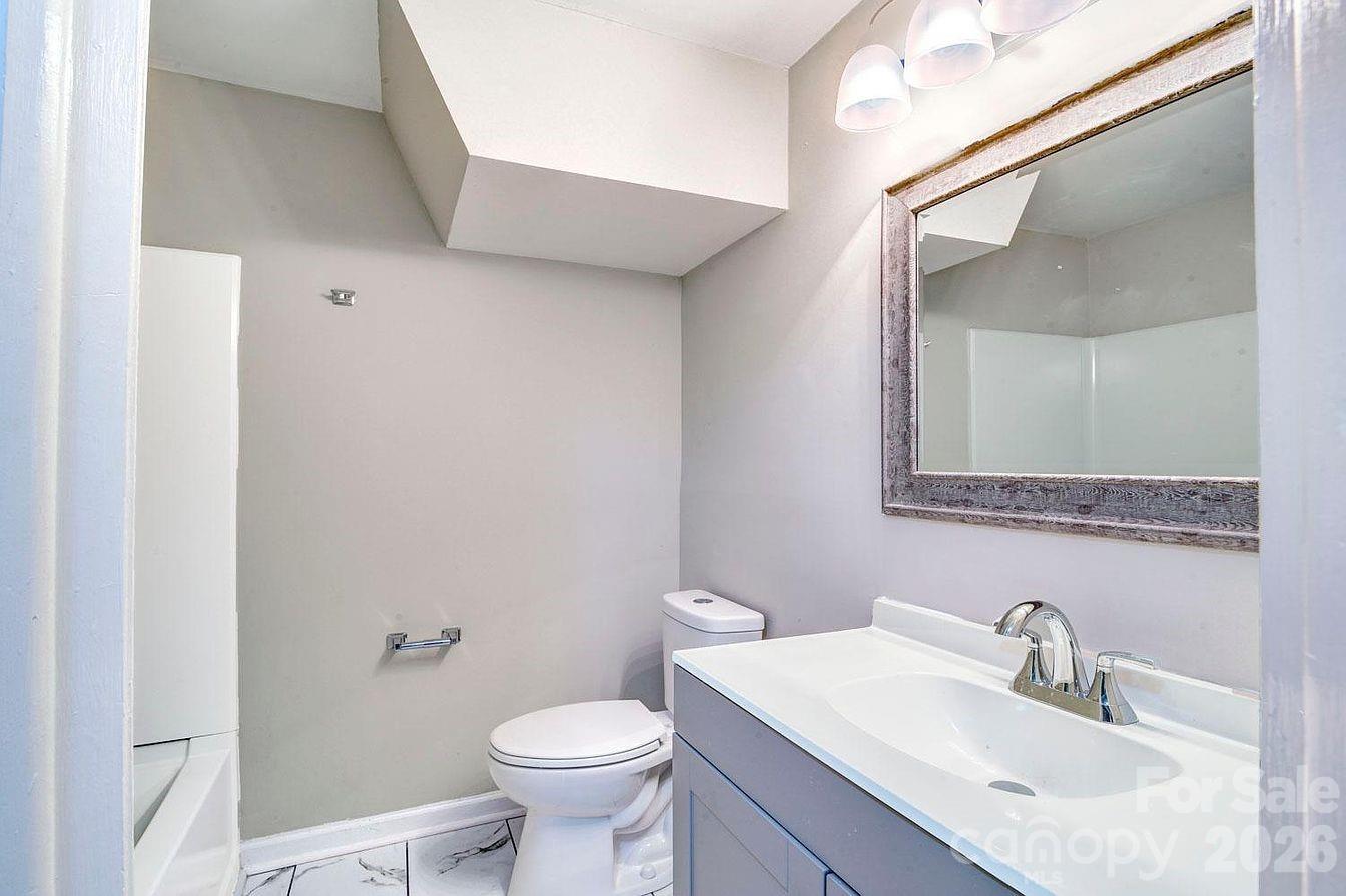 9604 Vinca Circle — Charlotte