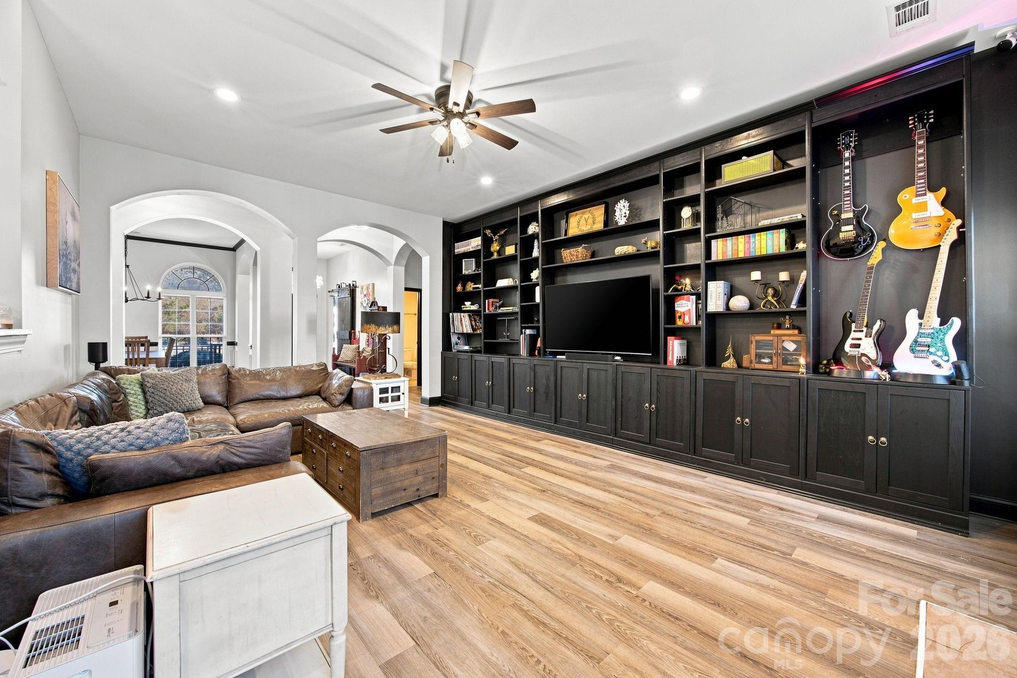 9900 Tufts Drive — Mint Hill