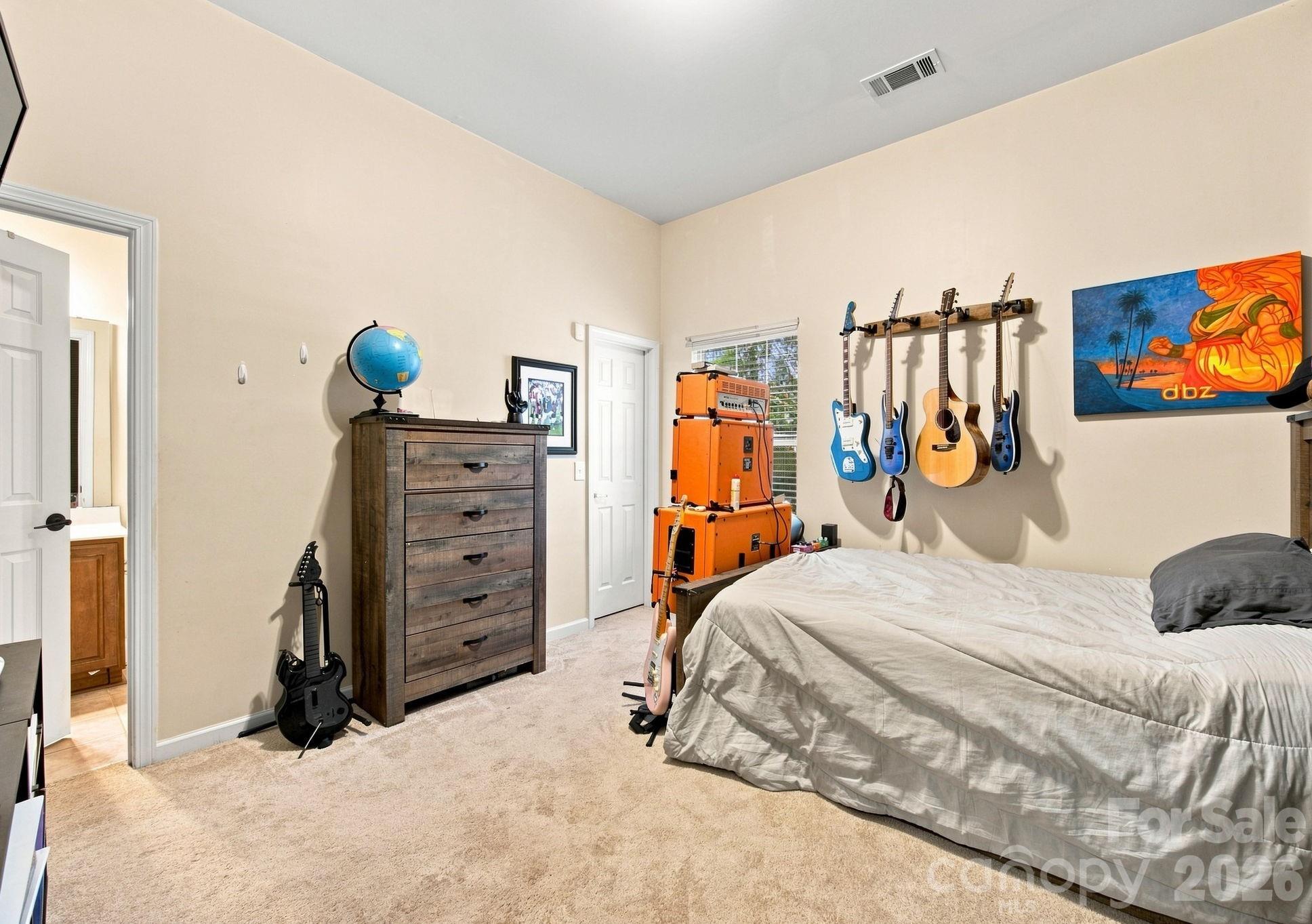 9900 Tufts Drive — Mint Hill