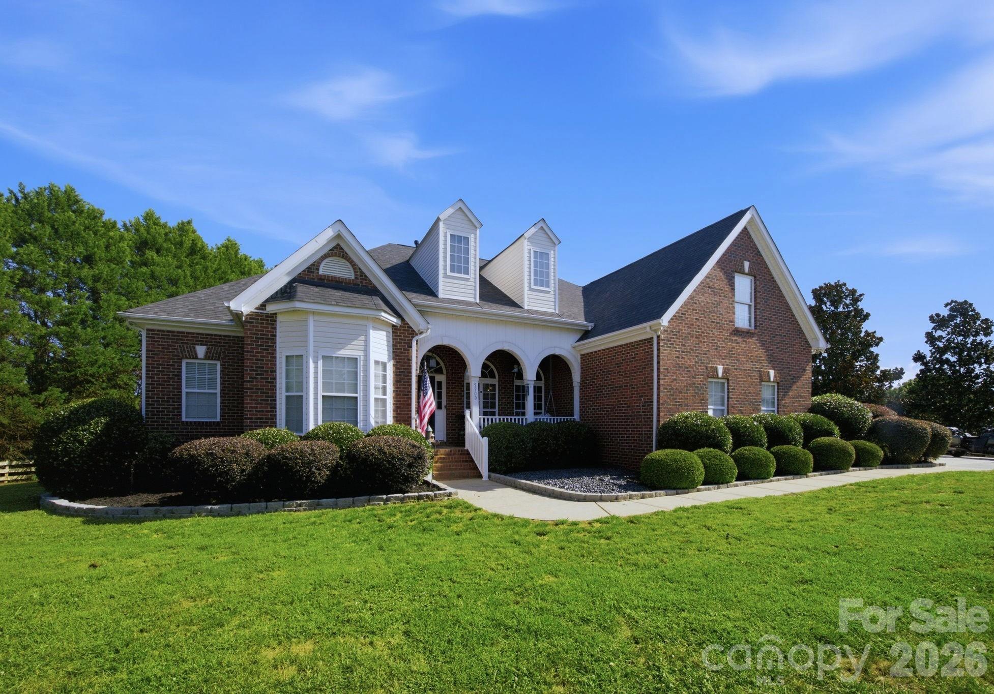 9900 Tufts Drive — Mint Hill