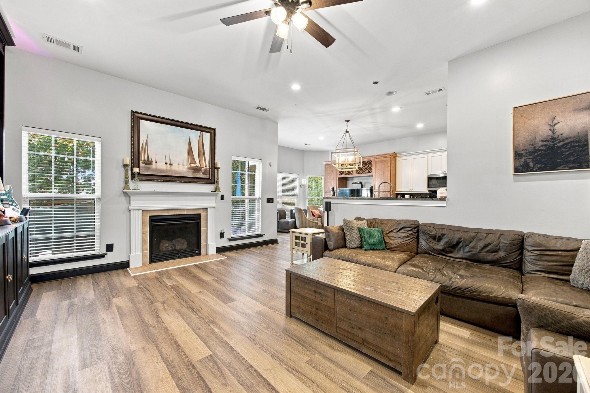 9900 Tufts Drive — Mint Hill