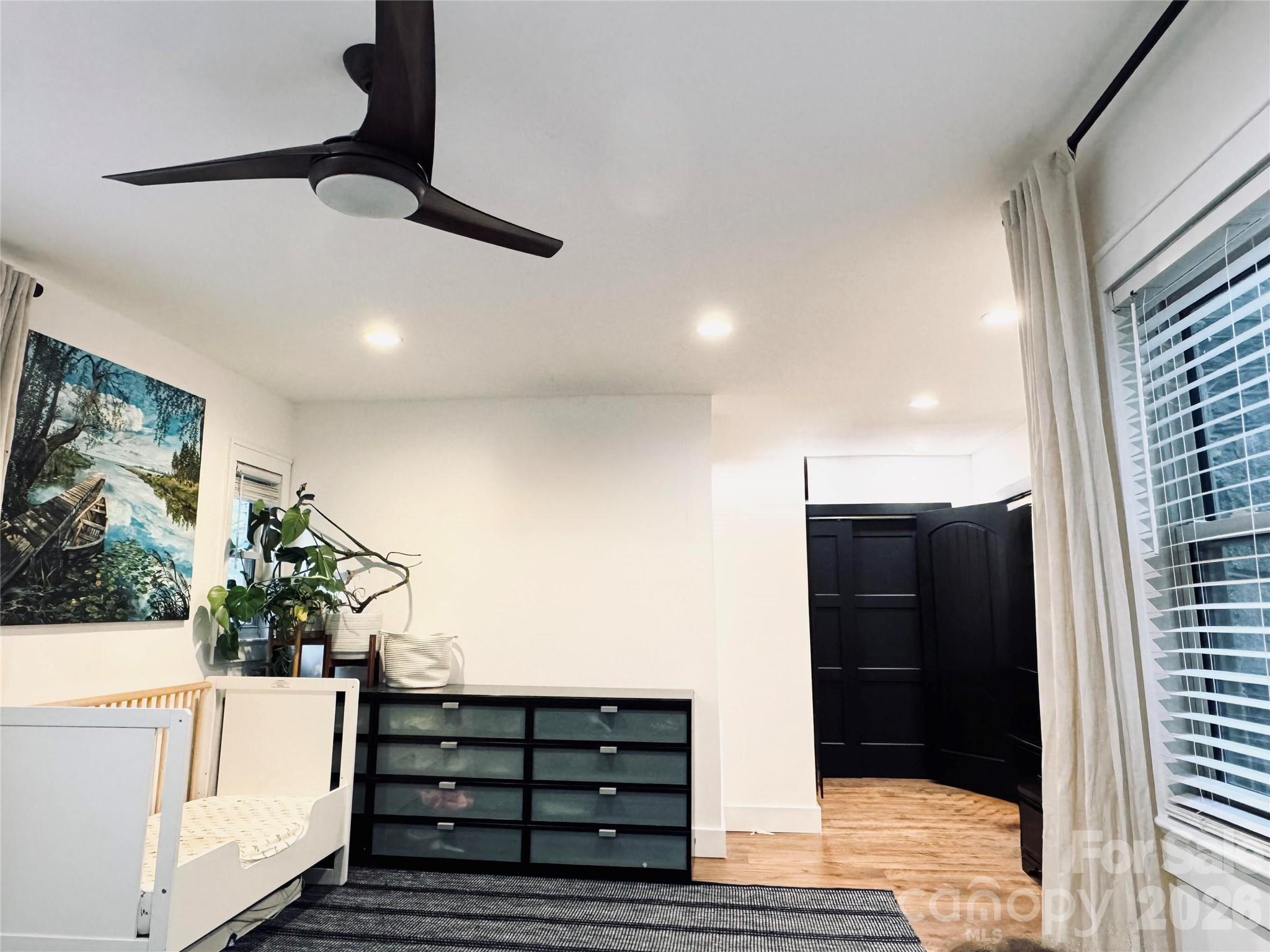 920 Sand Hill Road — Asheville