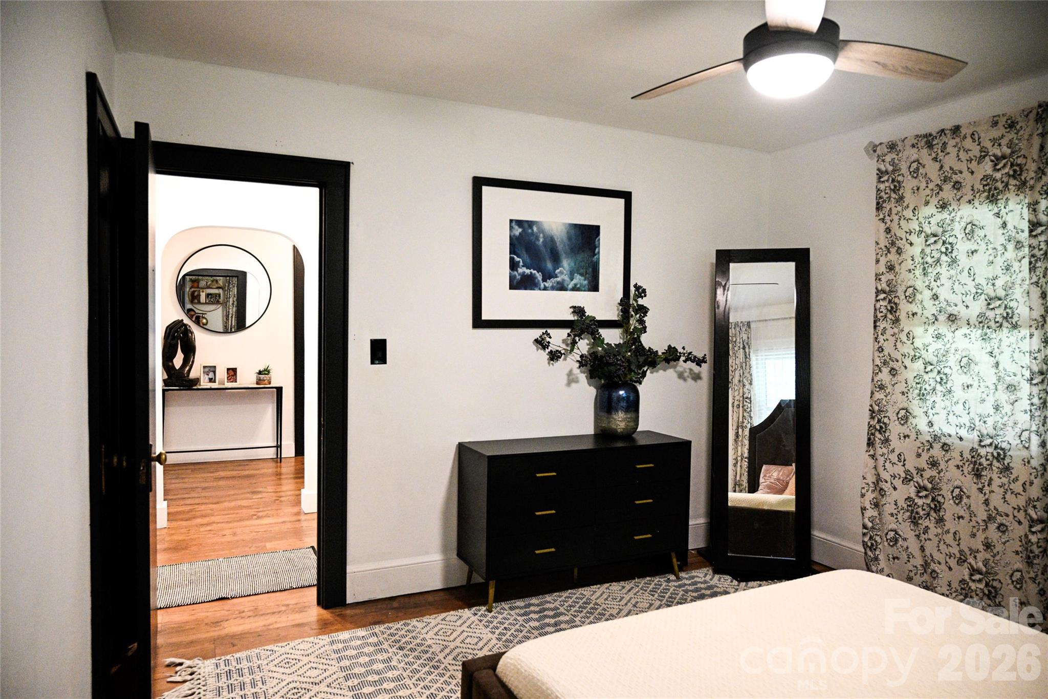 920 Sand Hill Road — Asheville