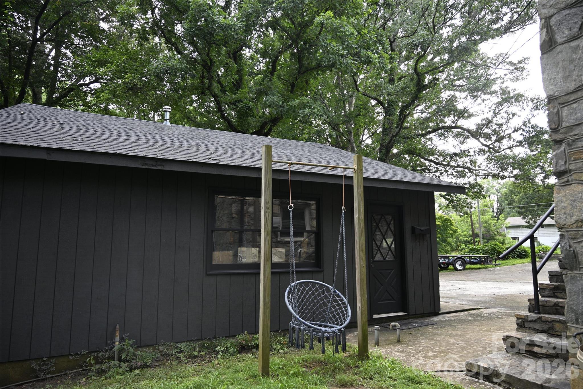920 Sand Hill Road — Asheville