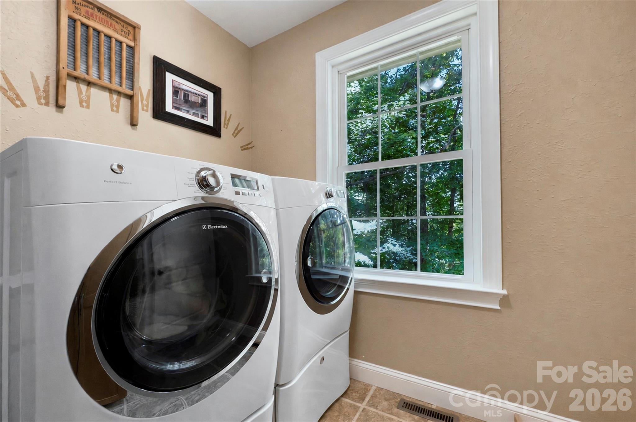 98 Soapstone Creek Drive — Arden