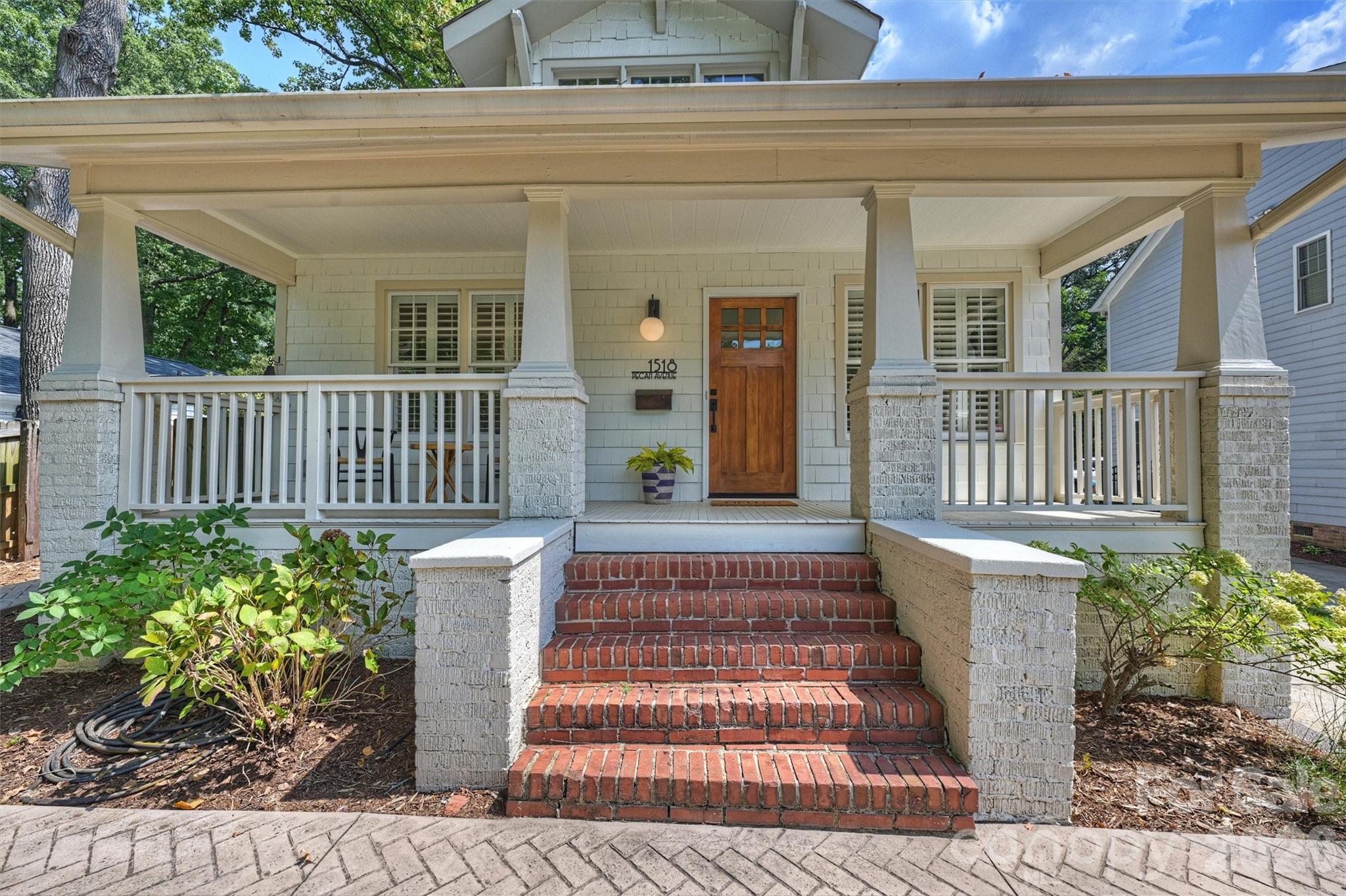 1518 Pecan Avenue — Charlotte