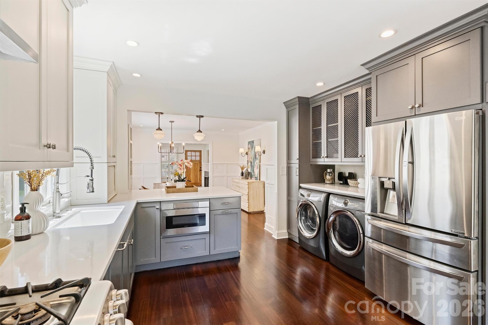 1518 Pecan Avenue — Charlotte