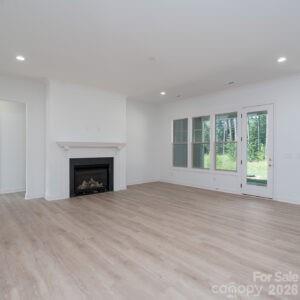 3216 Timber Run Lane — Maiden