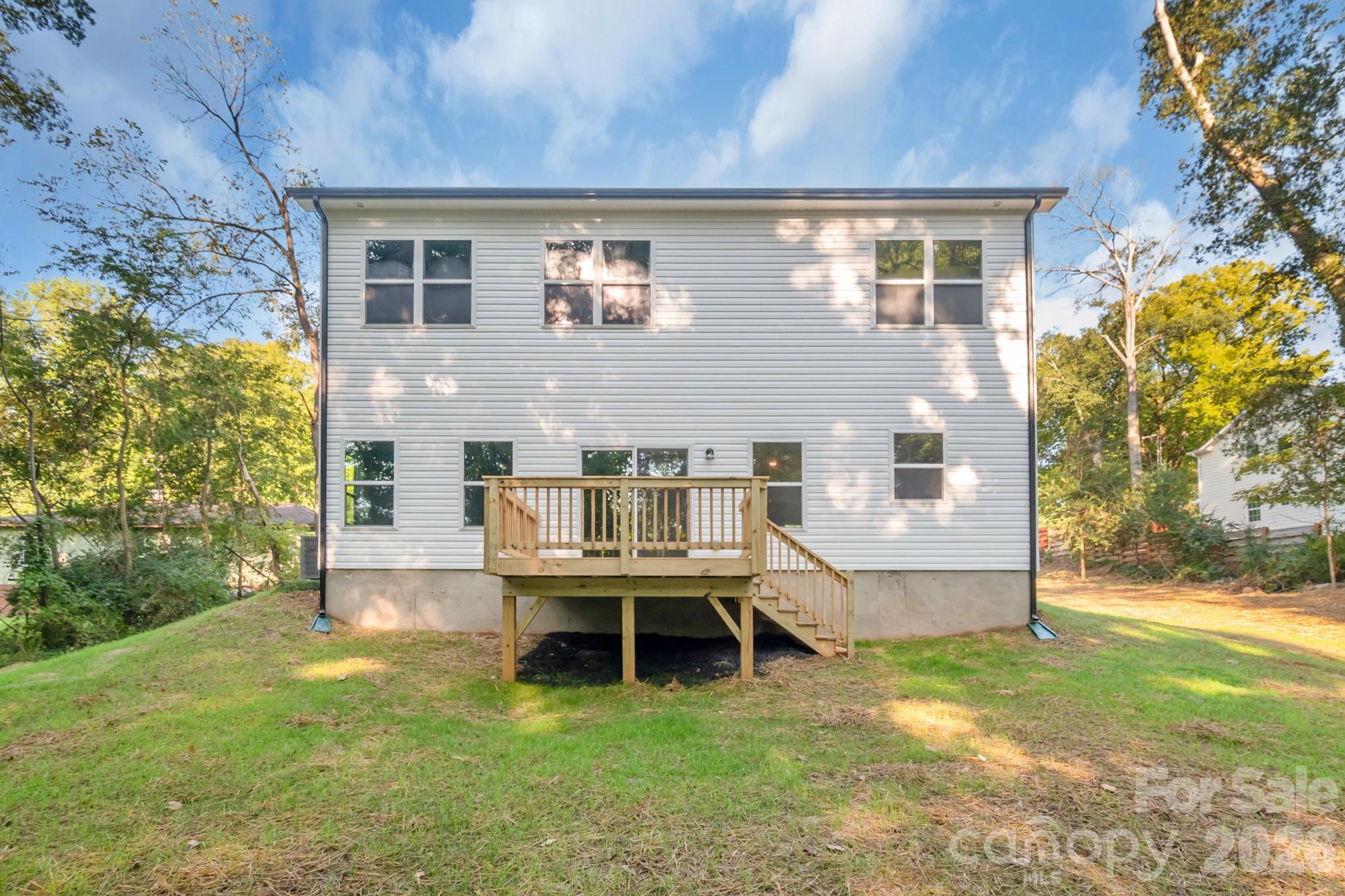 420 Killian Avenue — Mount Holly