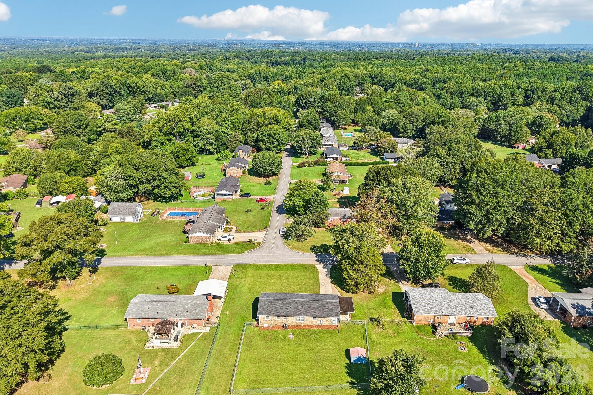 5111 Hawthorne Lane — Shelby