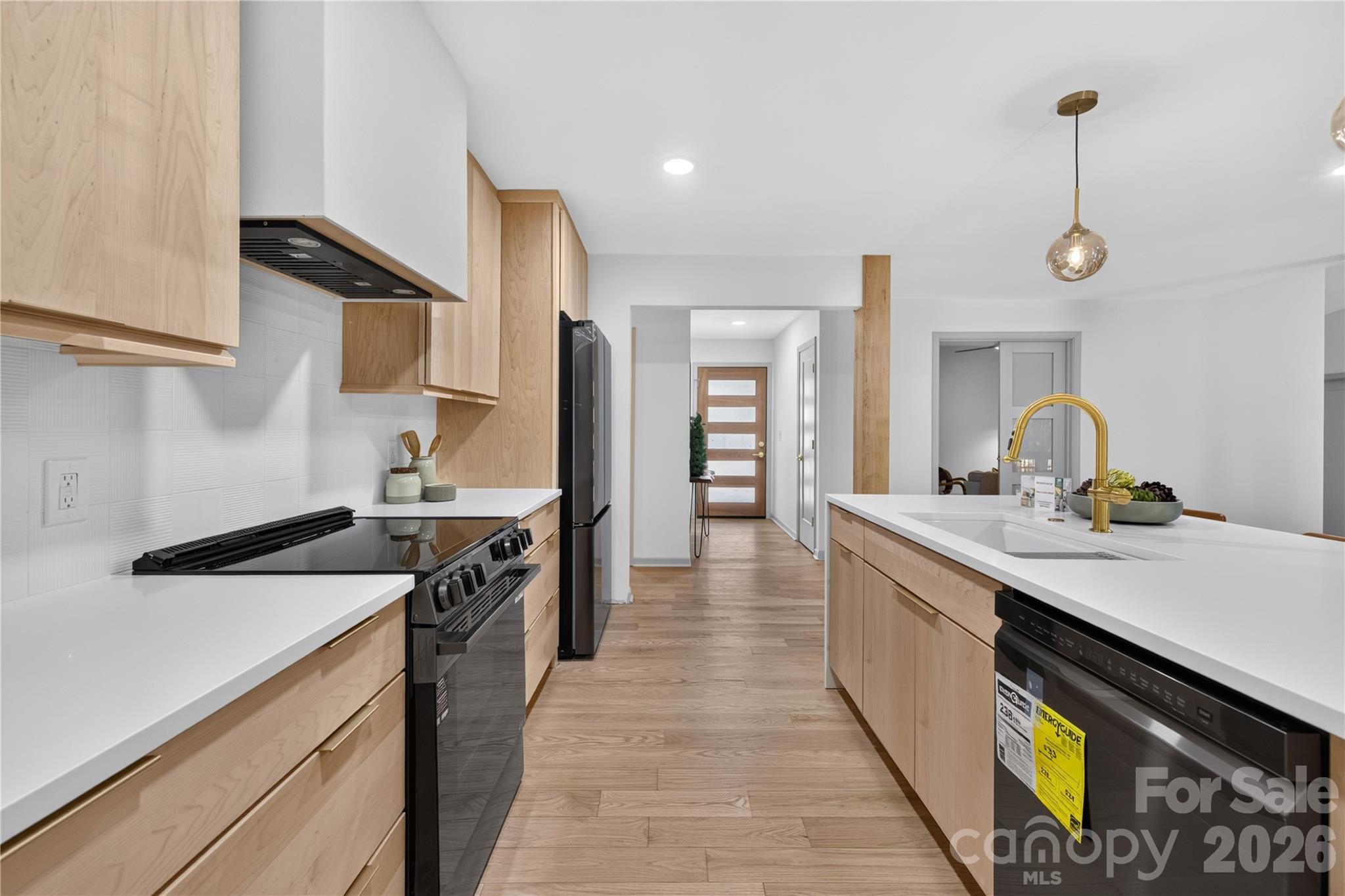 129 Mooreland Road — Mooresville