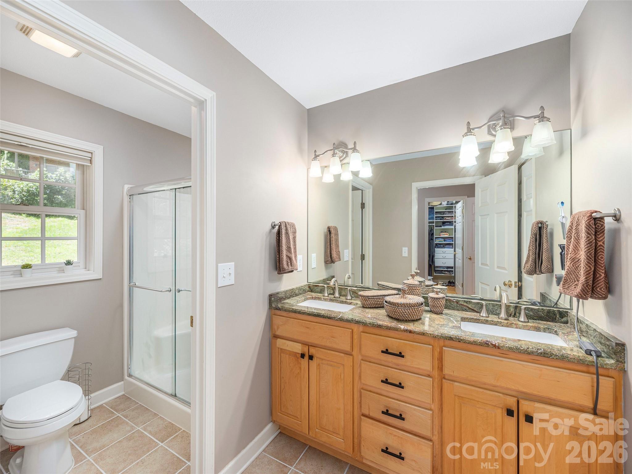 105 Deer Glade Lane — Waynesville