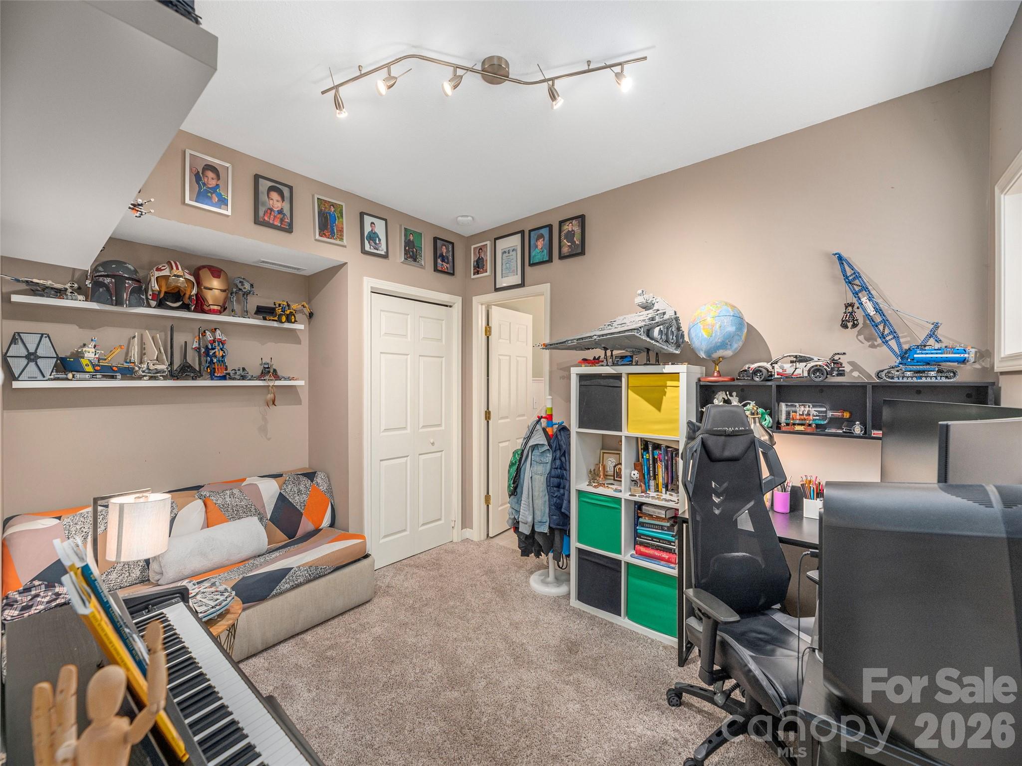 105 Deer Glade Lane — Waynesville