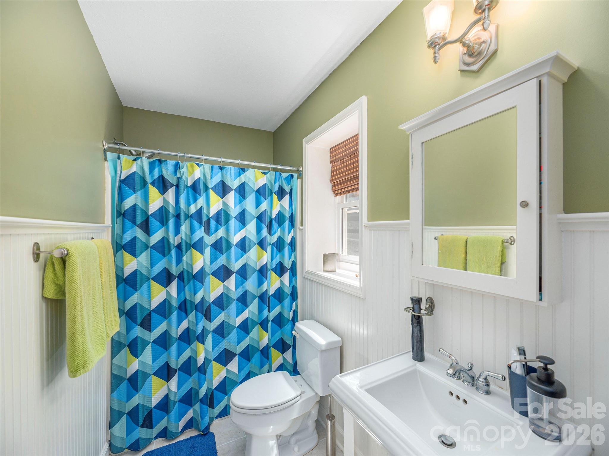 105 Deer Glade Lane — Waynesville
