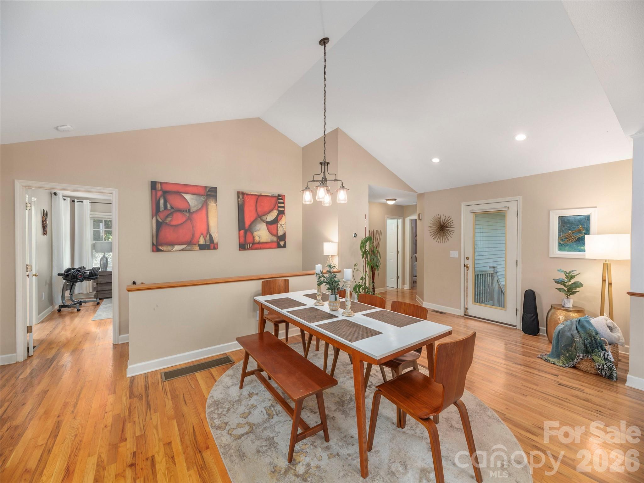105 Deer Glade Lane — Waynesville