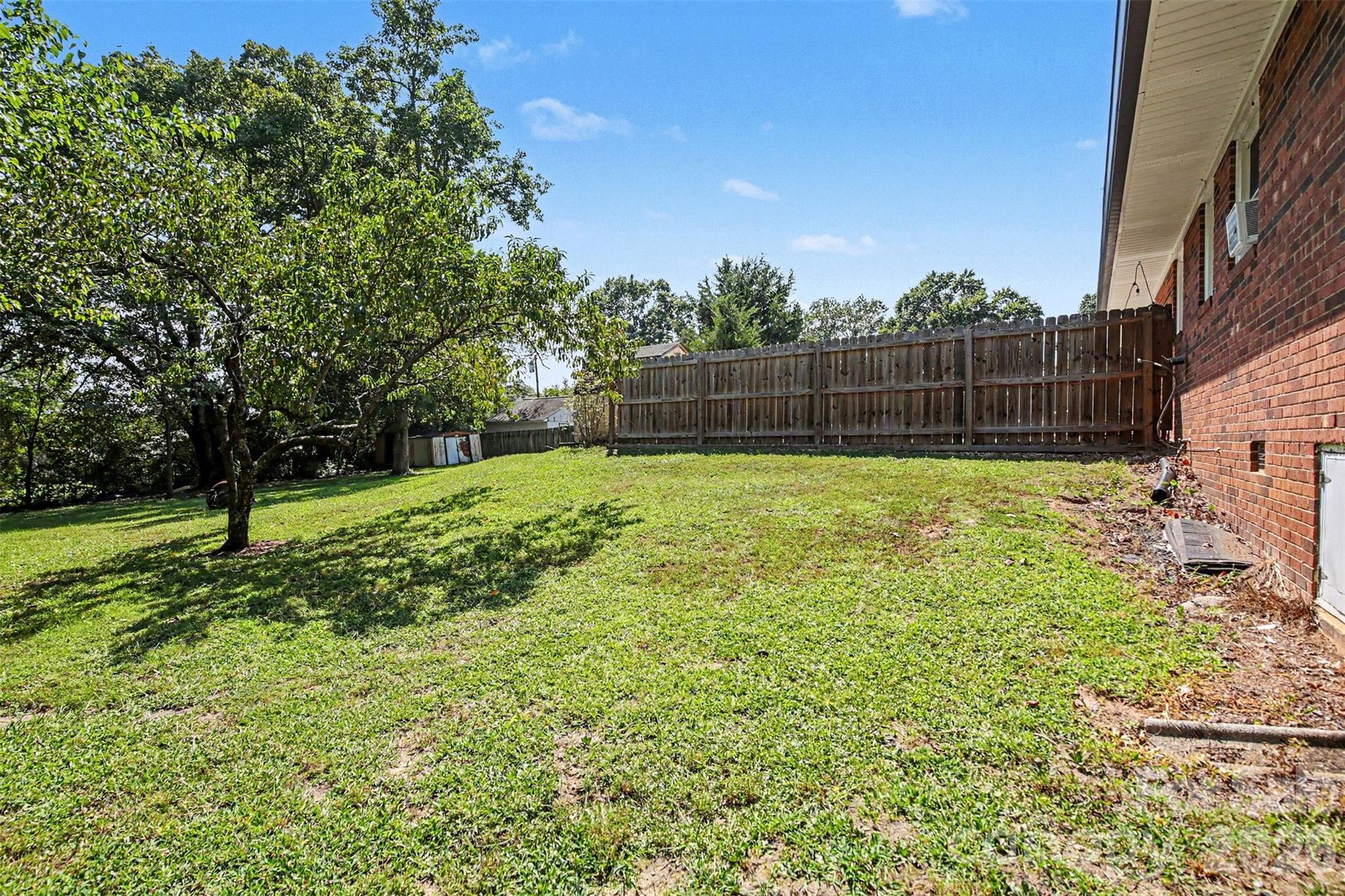 3932 Yokley Street — Winston Salem