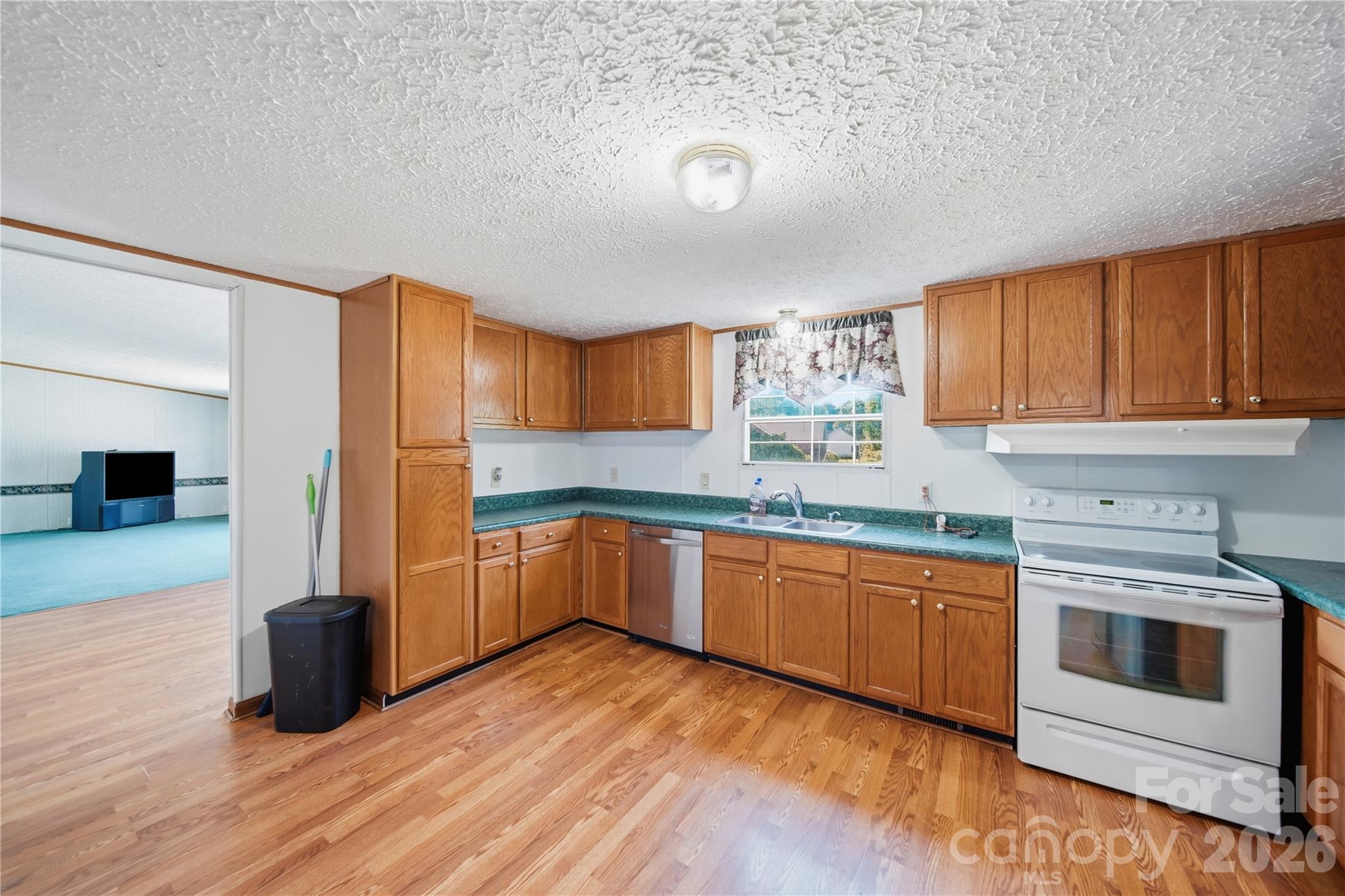 950 Weaver Road — China Grove