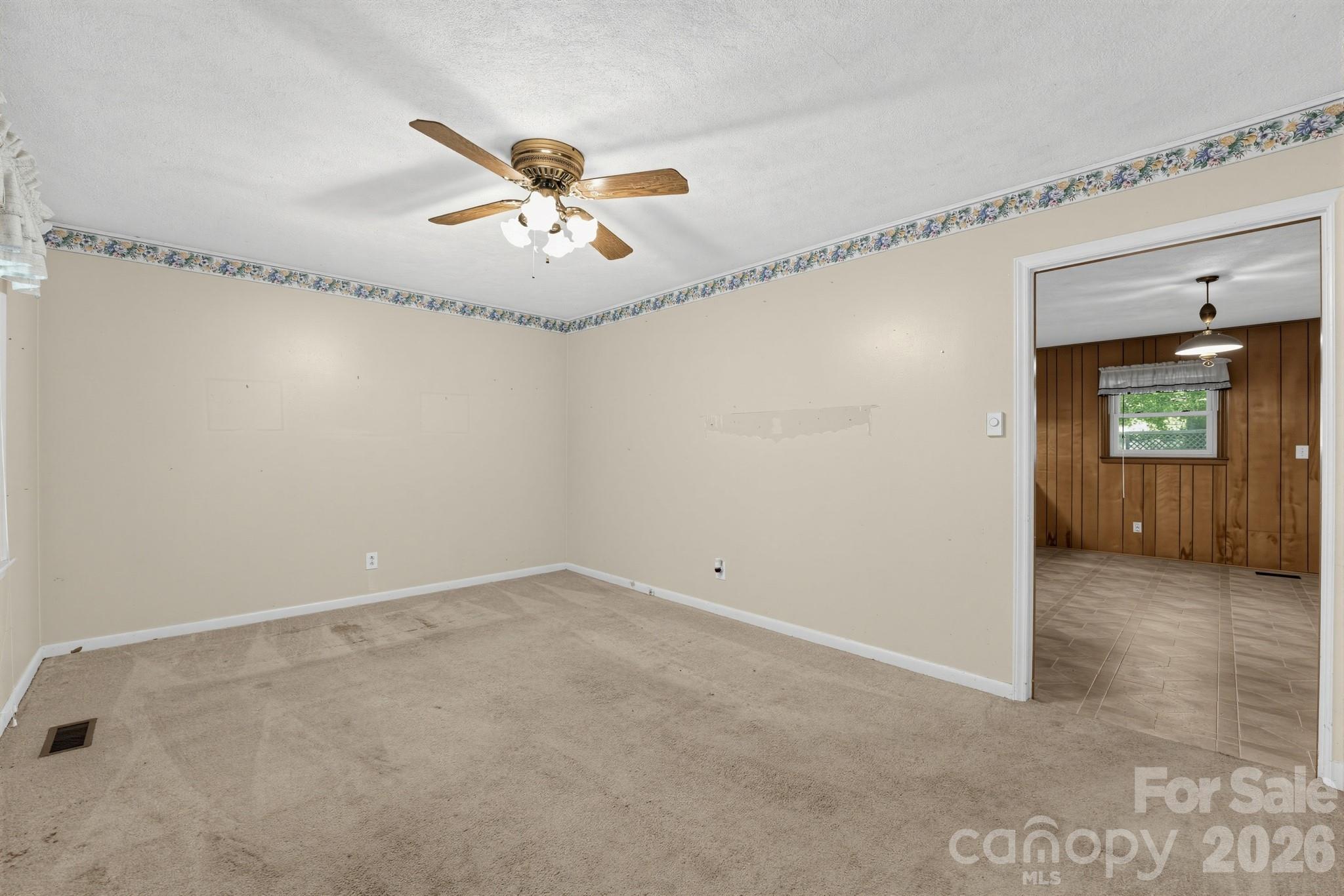 204 Redding Road — Stanley