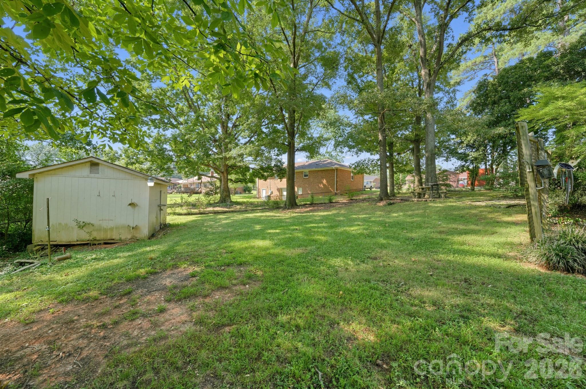 204 Redding Road — Stanley