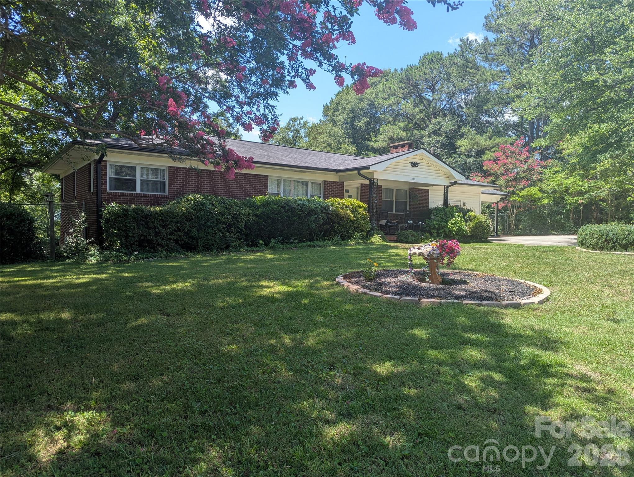1311 Metcalf Road — Shelby