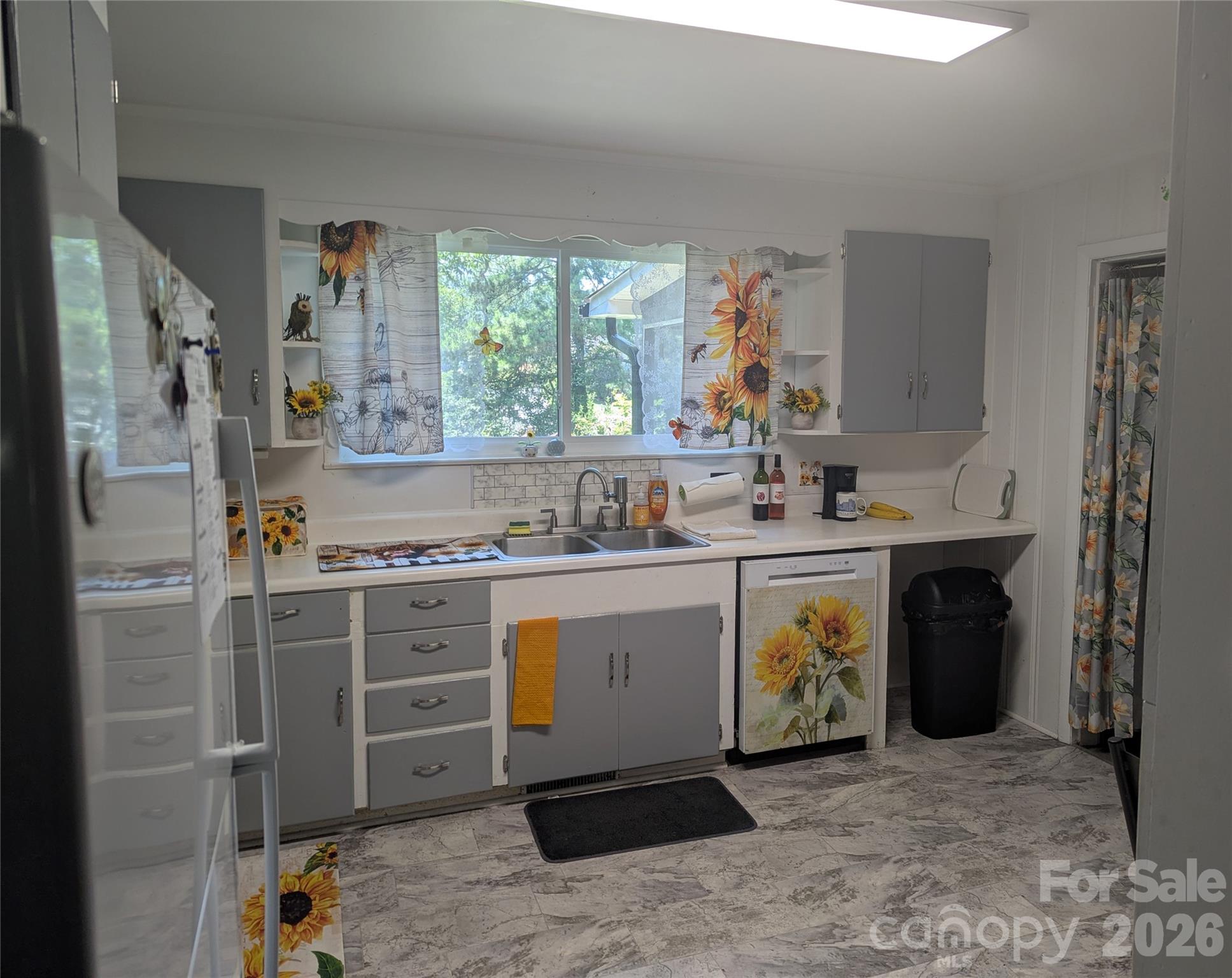 1311 Metcalf Road — Shelby