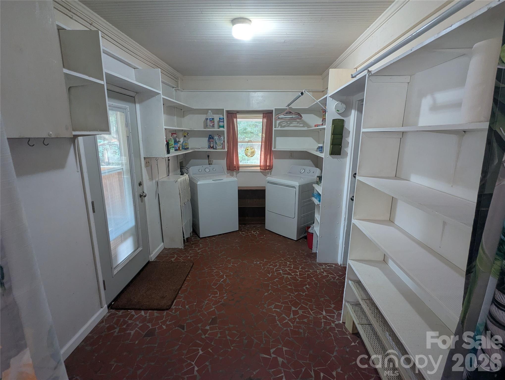 1311 Metcalf Road — Shelby