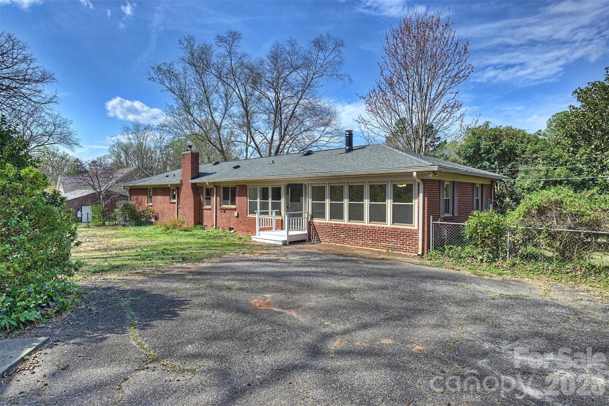 9436 Glen Brook Drive — Charlotte