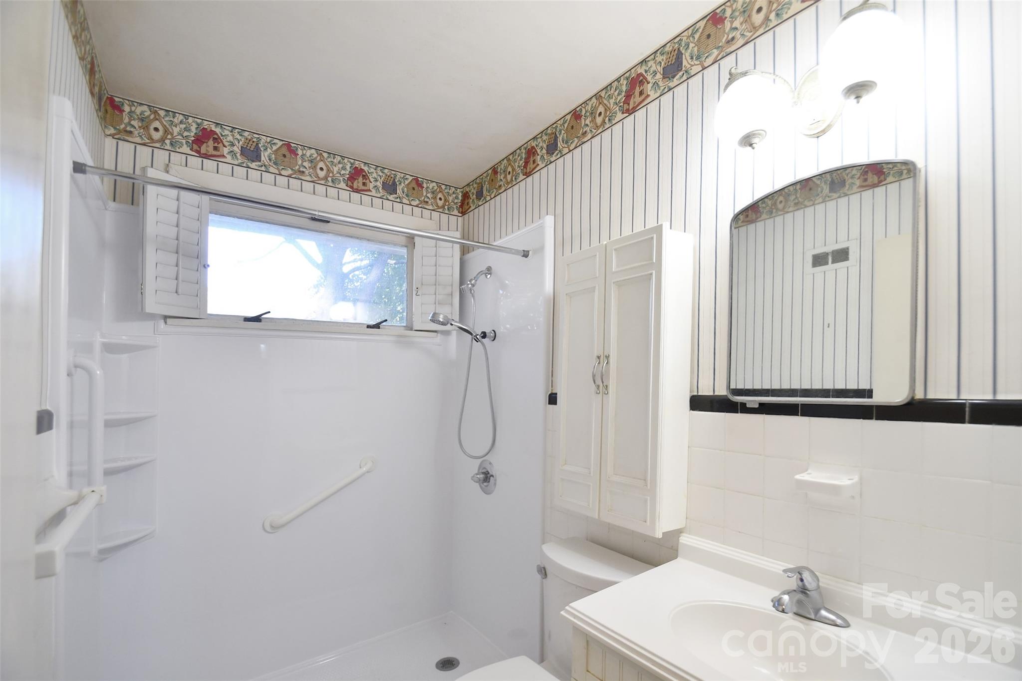 4547 Woodlark Lane — Charlotte