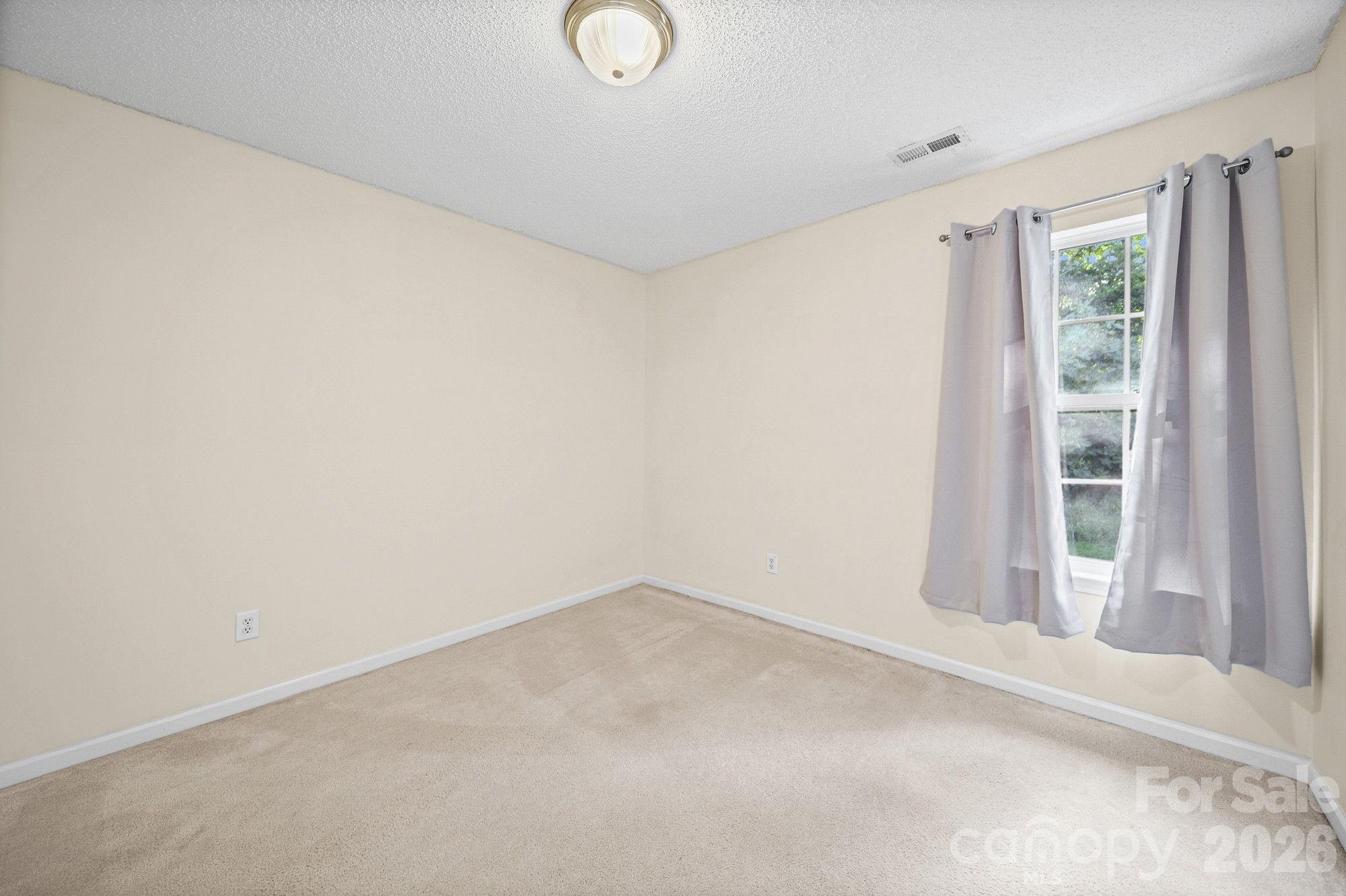 6414 Goldenblush Circle — Charlotte