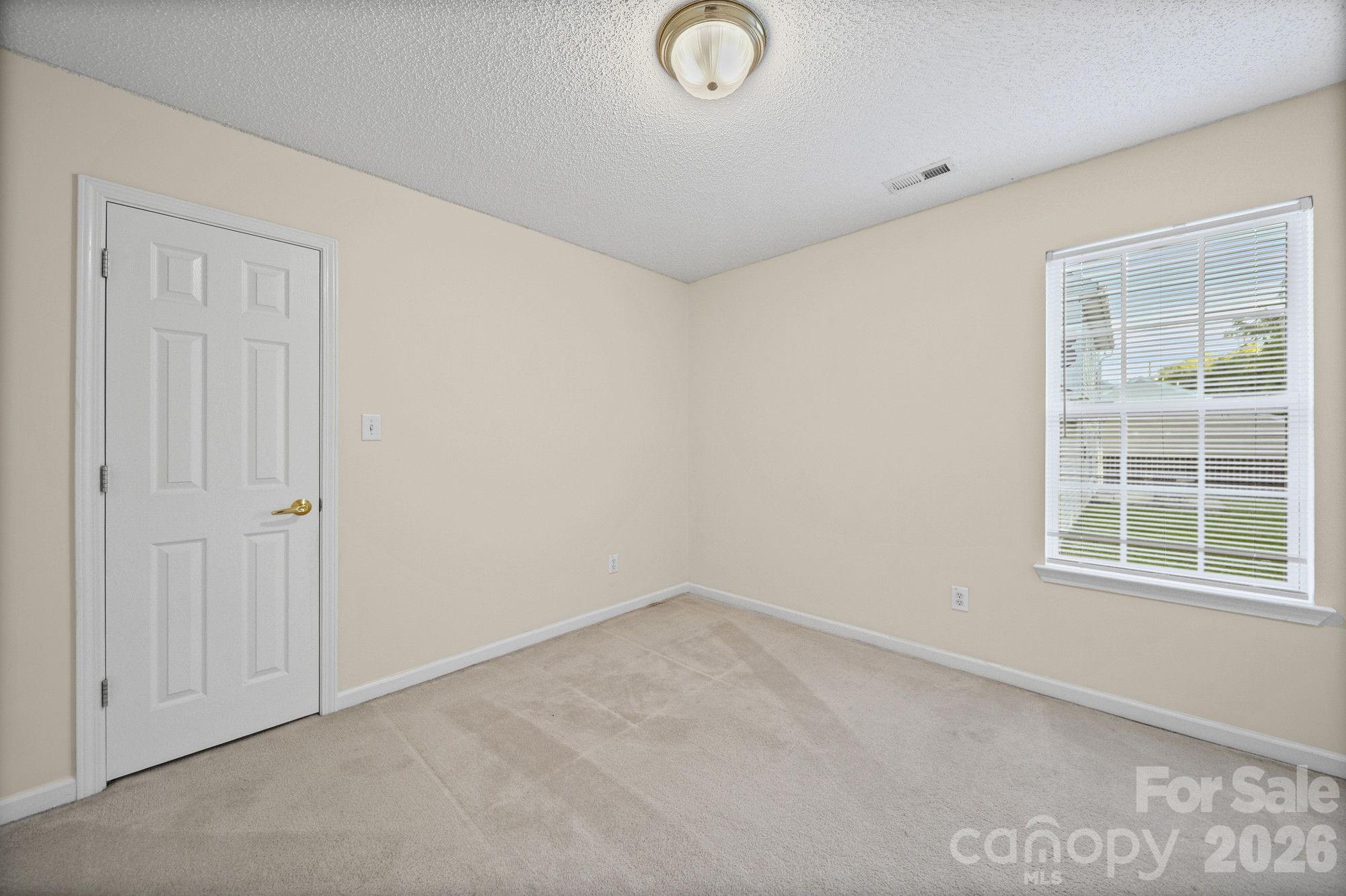 6414 Goldenblush Circle — Charlotte