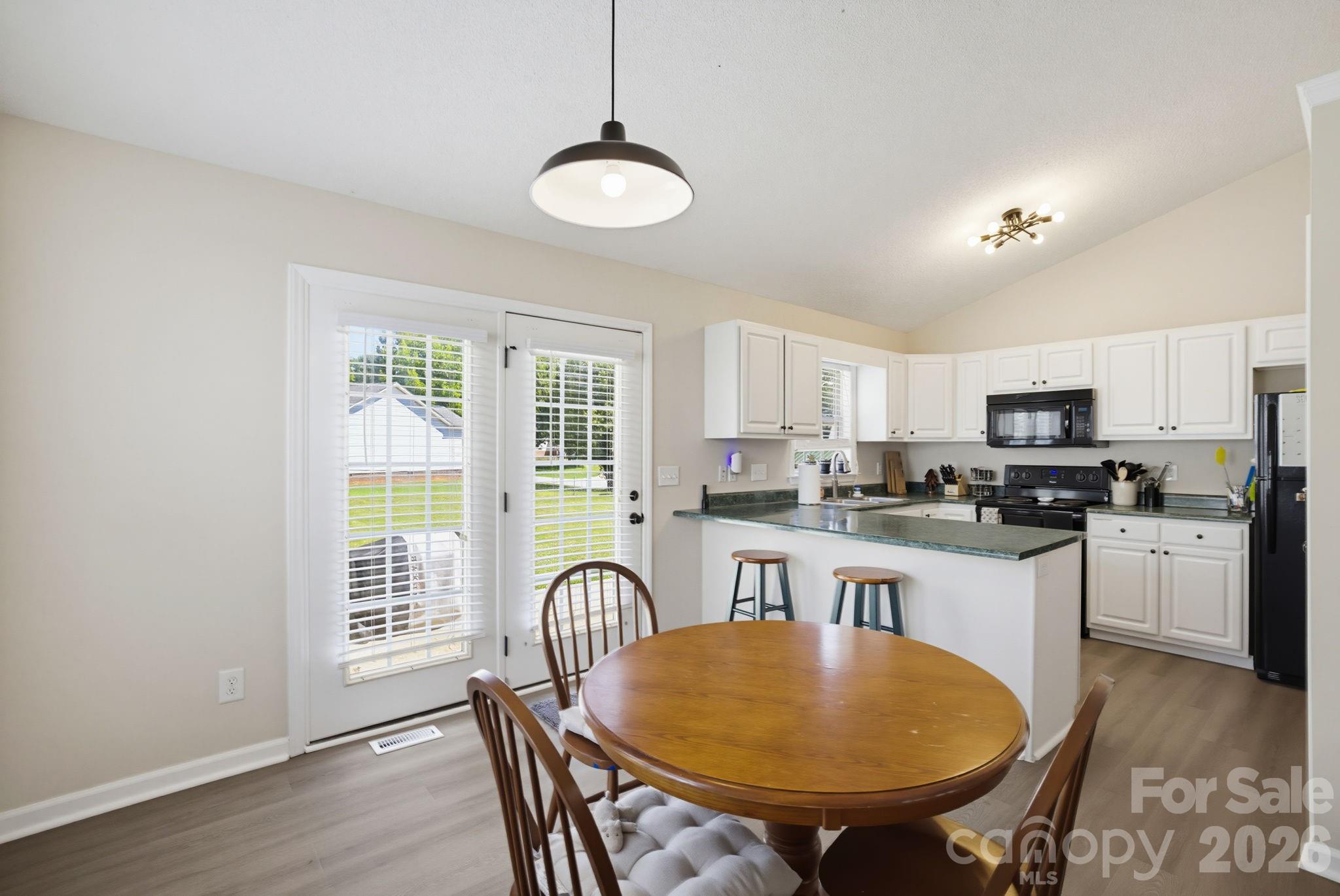 21 Oak Meadow Lane — Thomasville