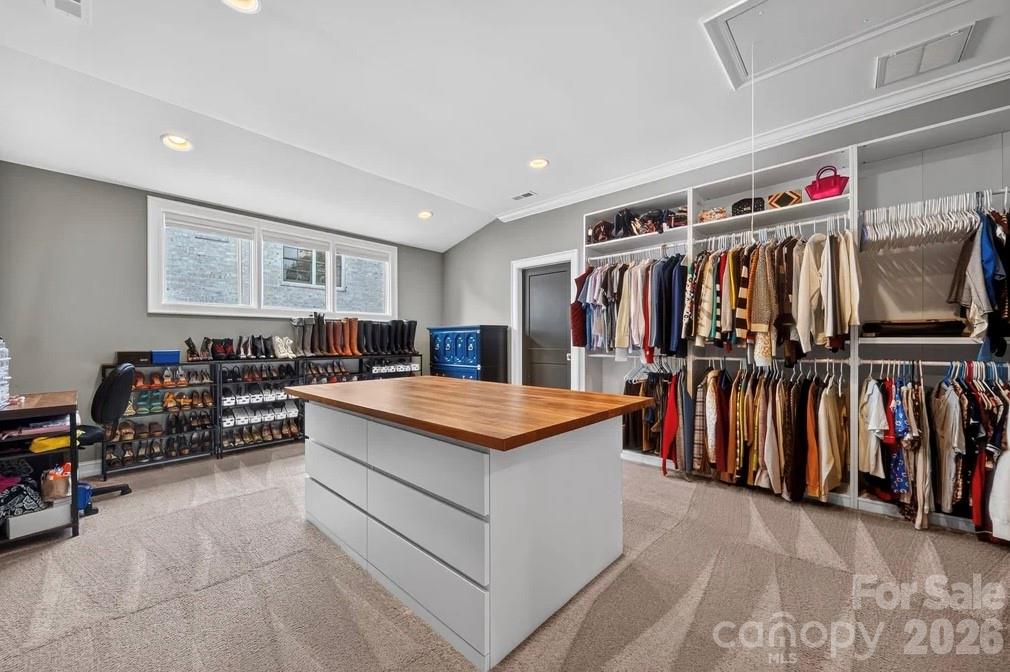 842 Linda Lane — Charlotte