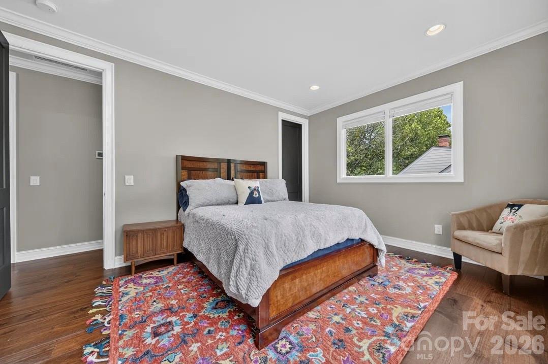 842 Linda Lane — Charlotte