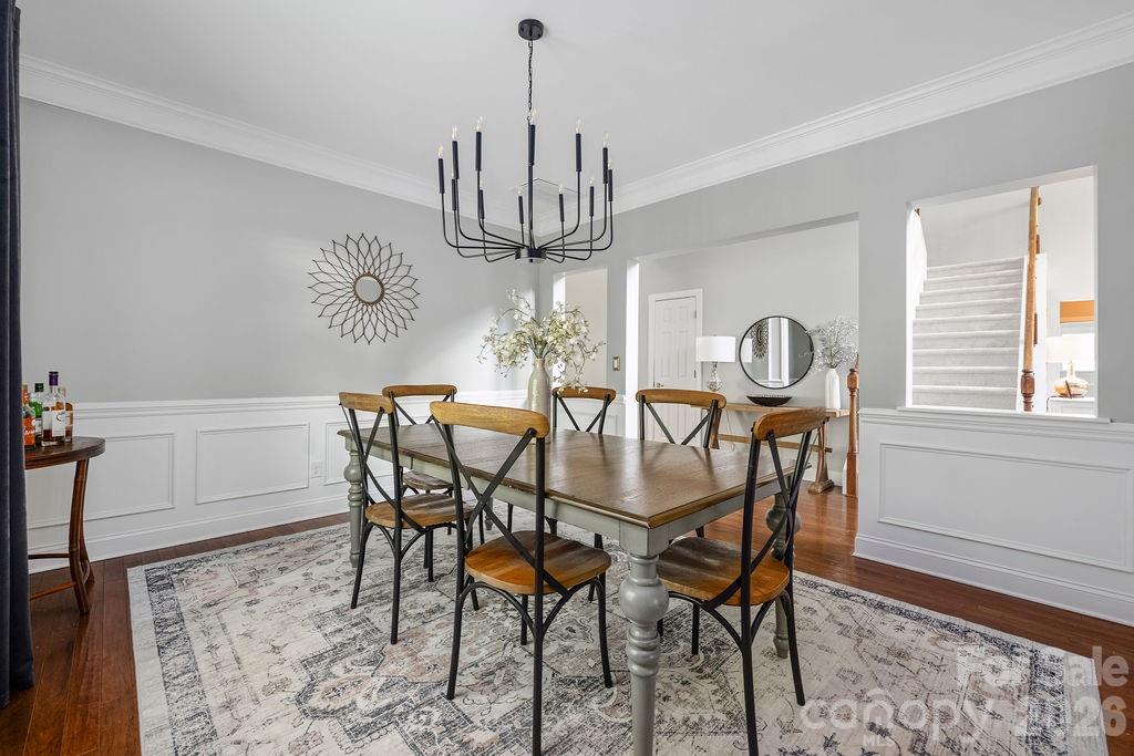 6519 Olmsford Drive — Huntersville