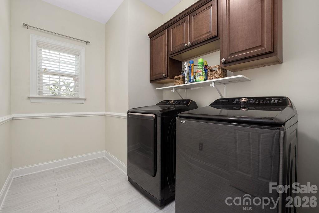 6519 Olmsford Drive — Huntersville