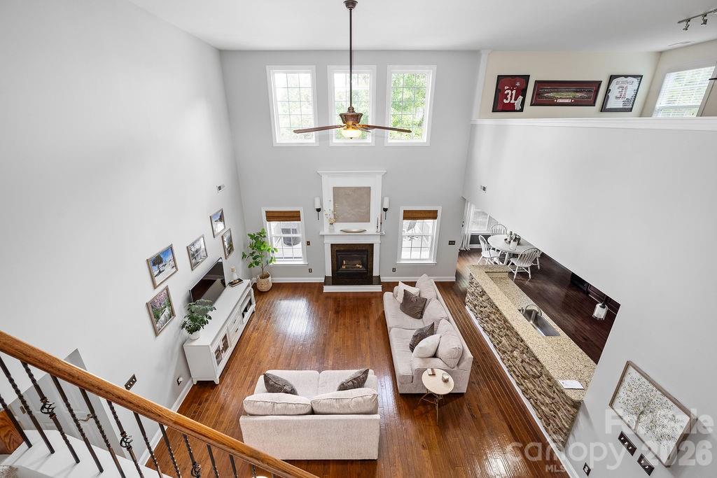 6519 Olmsford Drive — Huntersville