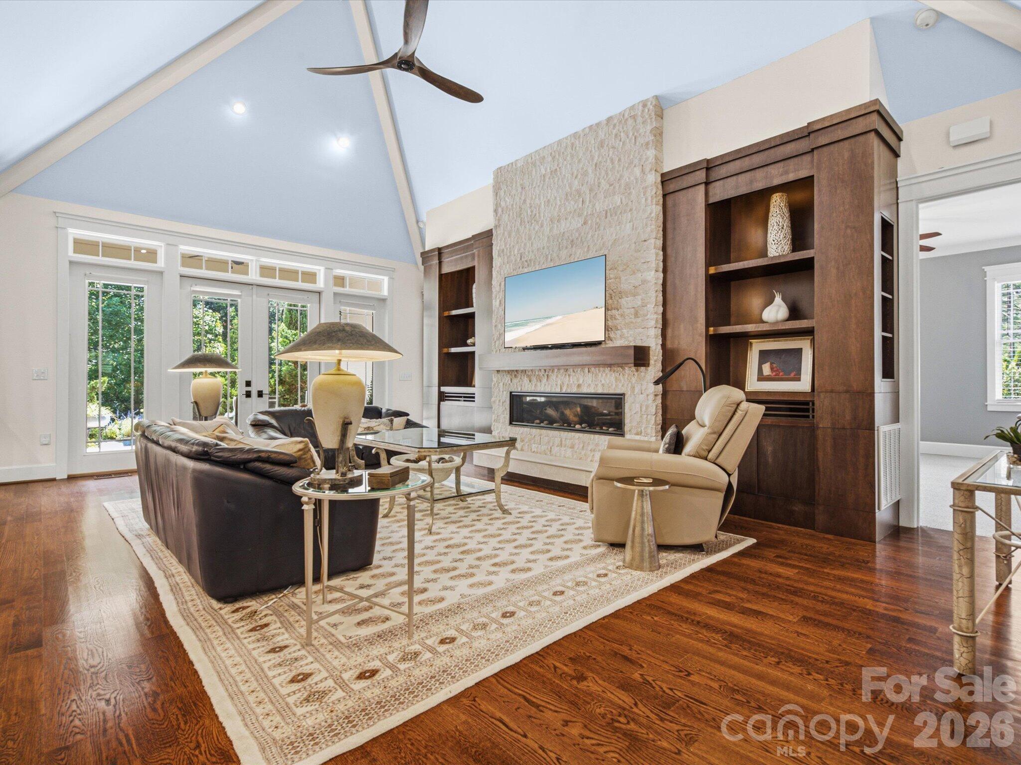 4099 Persimmon Road — Lancaster