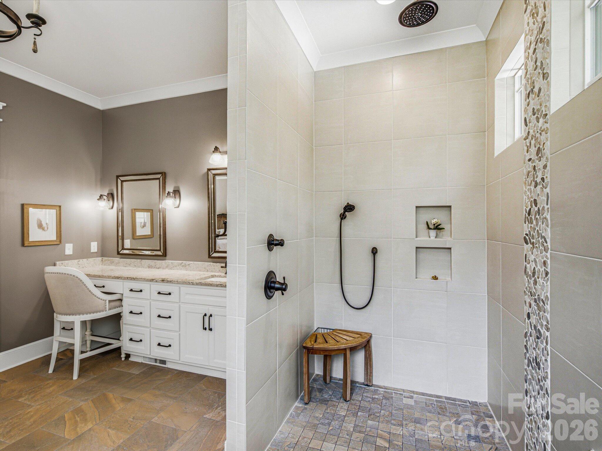 4099 Persimmon Road — Lancaster