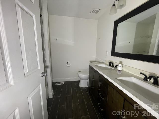 308 Oakland Avenue — Belmont