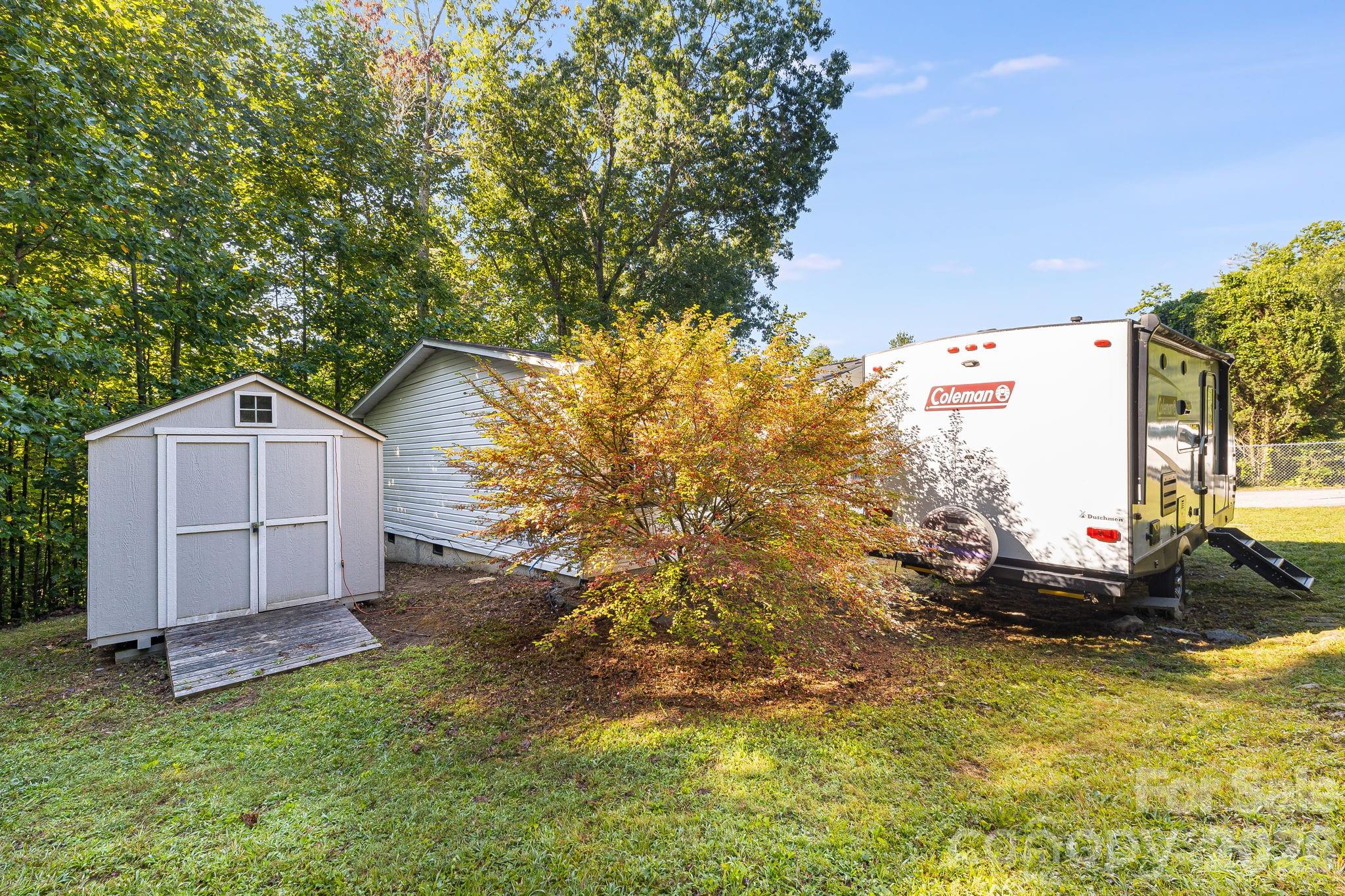 96 Fallswood Court — Hendersonville