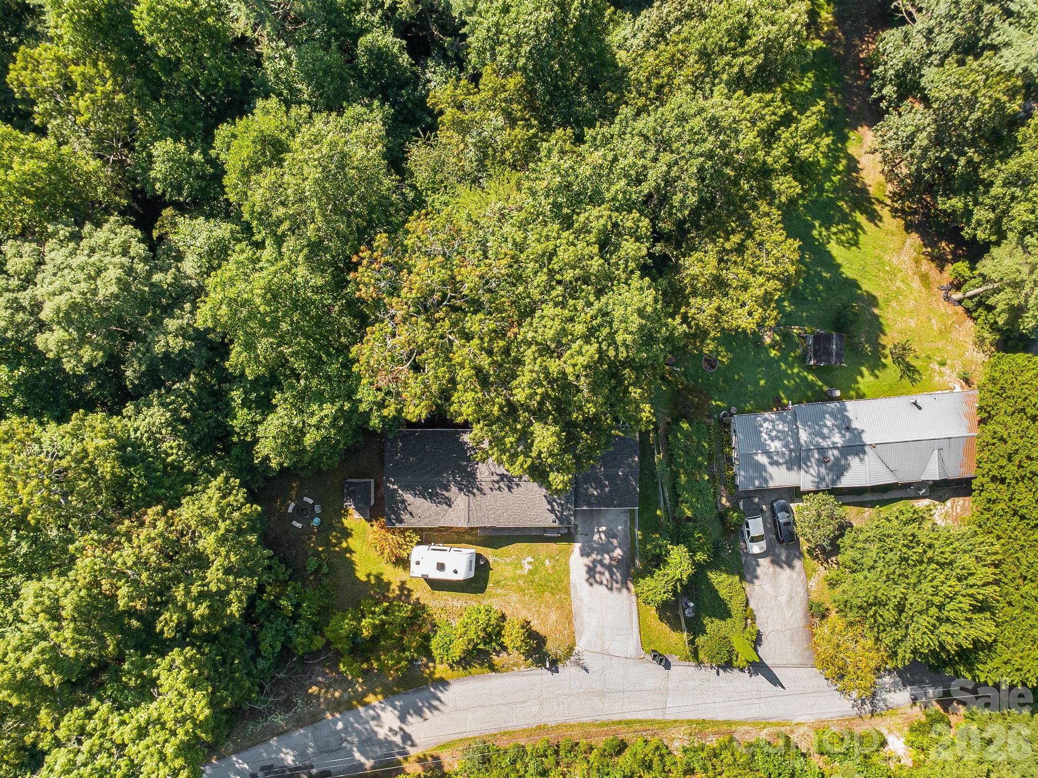 96 Fallswood Court — Hendersonville