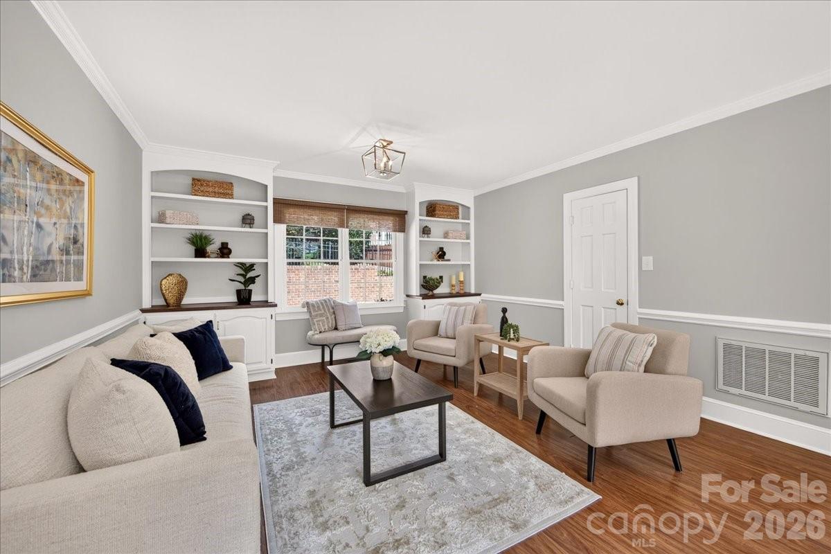 2424 Hartmill Court — Charlotte