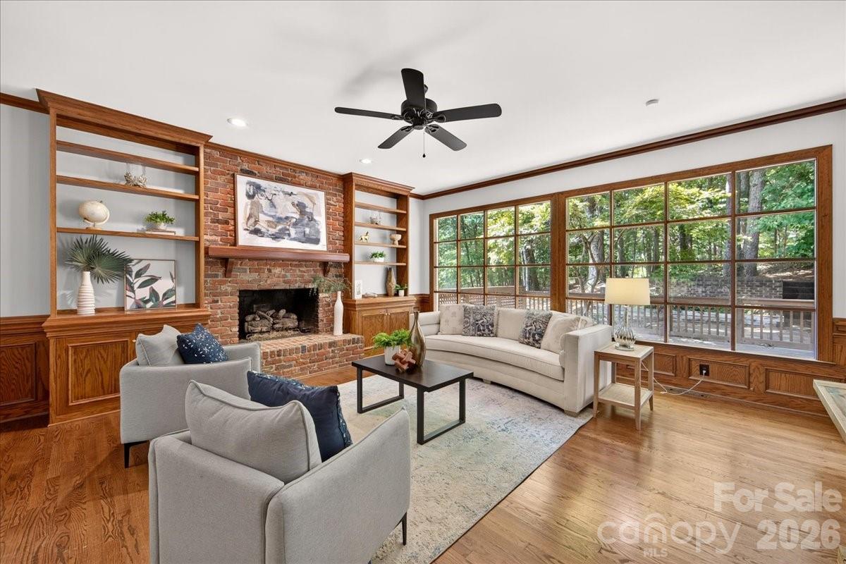 2424 Hartmill Court — Charlotte