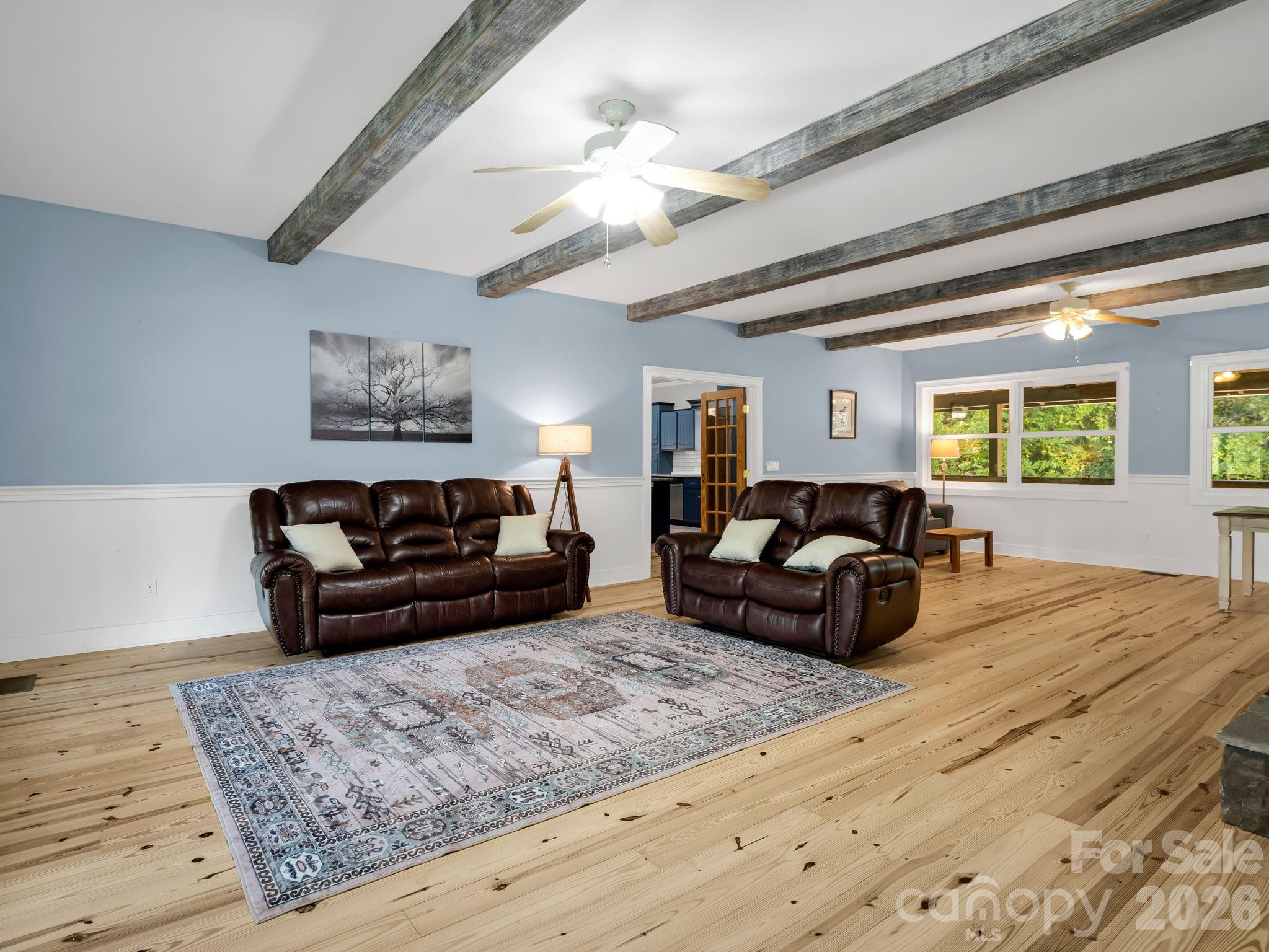 119 Mountain Bluff Trail — Hendersonville