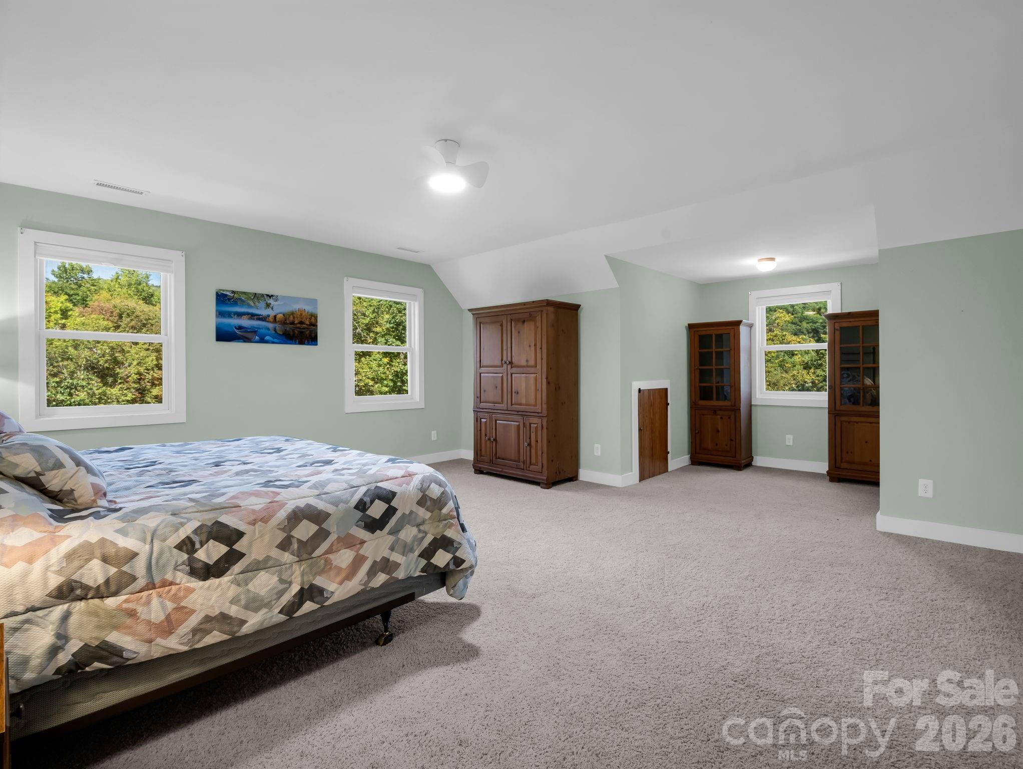 119 Mountain Bluff Trail — Hendersonville